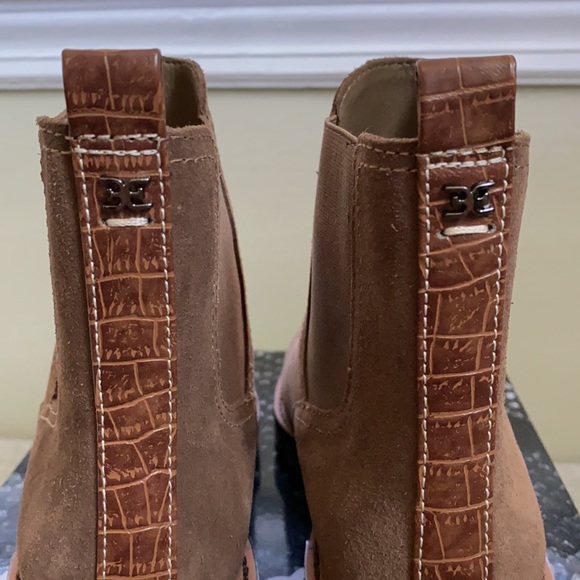New Sam Edelman Jaclyn Waterproof Suede Chelsea Boots size 8 - Picture 4 of 11